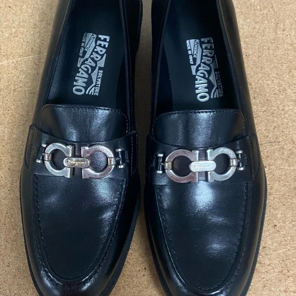 Salvatore Ferragamo Black Leather Slip-On Loafers with  display picture 3
